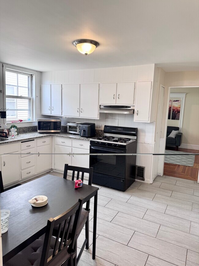 Photo - 55 Fairmount Ave Unit 3