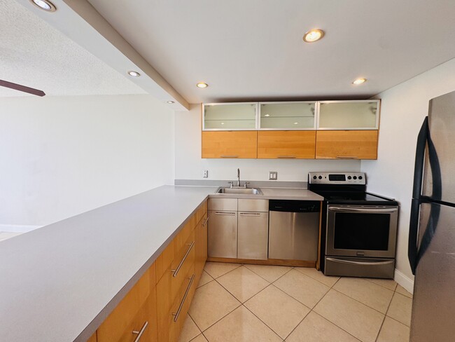 500 Executive Center Dr