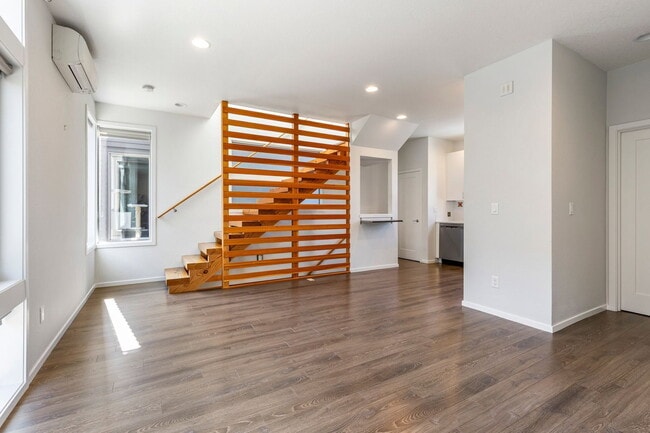 Photo - 1217 N Morgan St