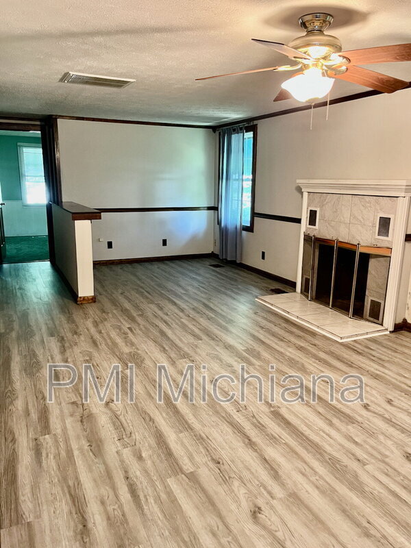 Photo - 2405 Woodmont Dr