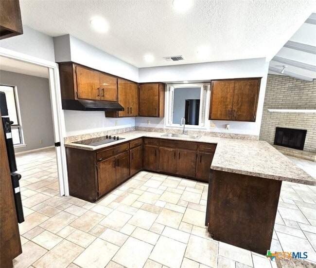 Photo - 118 Richardson Dr