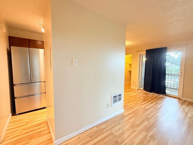 8590 SW Canyon Ln Unidad 8540