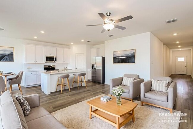 Photo - 122 Jenkinson Dr