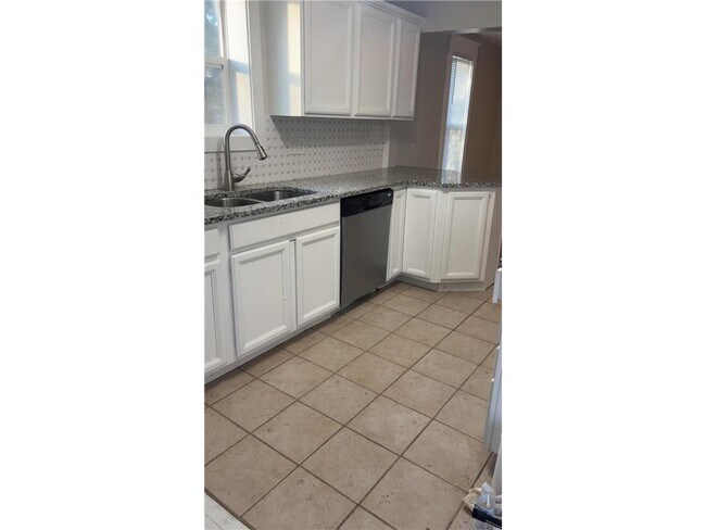 Photo - 726 Randolph Ave