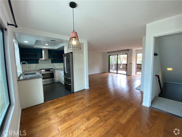 Building Photo - 3715 Emerald St Rental