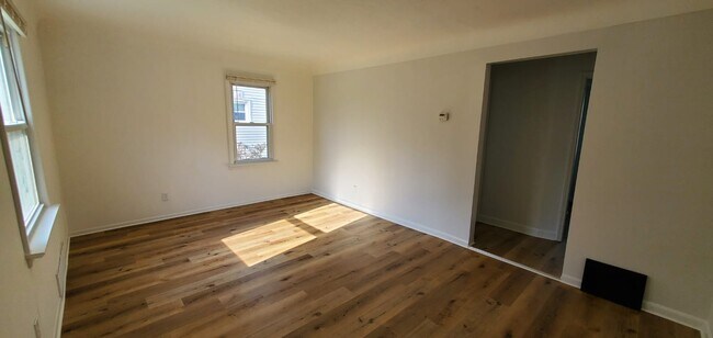 Photo - 5171 Dewey Rd