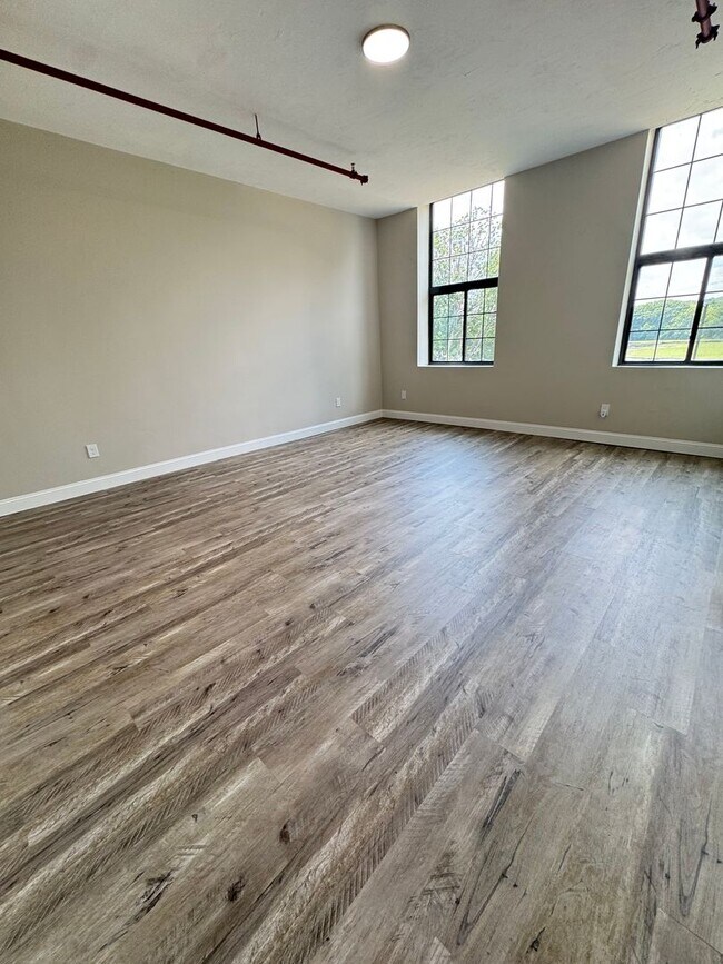 70 Webster St Unit 202