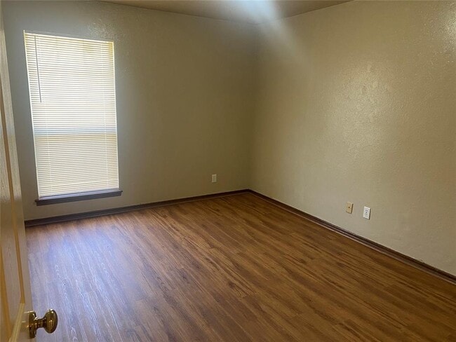 Photo - 1026 Dustin Dr