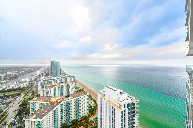 Building Photo - 4111 S Ocean Dr Unit FL32-ID1022191P Rental