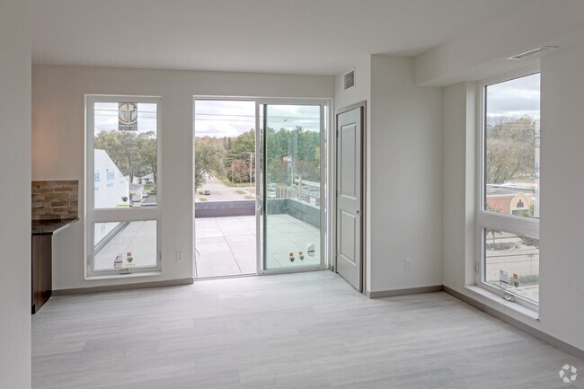 Sun Deck Apartment 401