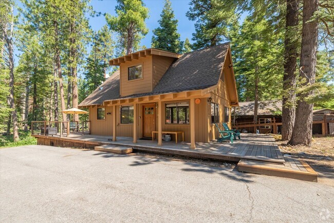 Building Photo - SKI LEASE: Hot Tub, Pet Friendly, Wood Stove Rental