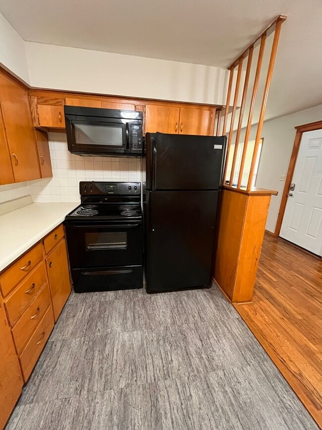 Photo - Single Family Home - 3 bedrooms and 1.5 bathrooms in Phelps Grove neighborhood. Ready for move-in...