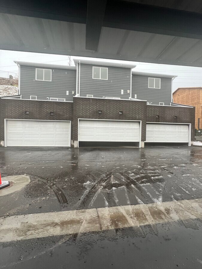 Photo - 1680 E 1425 S