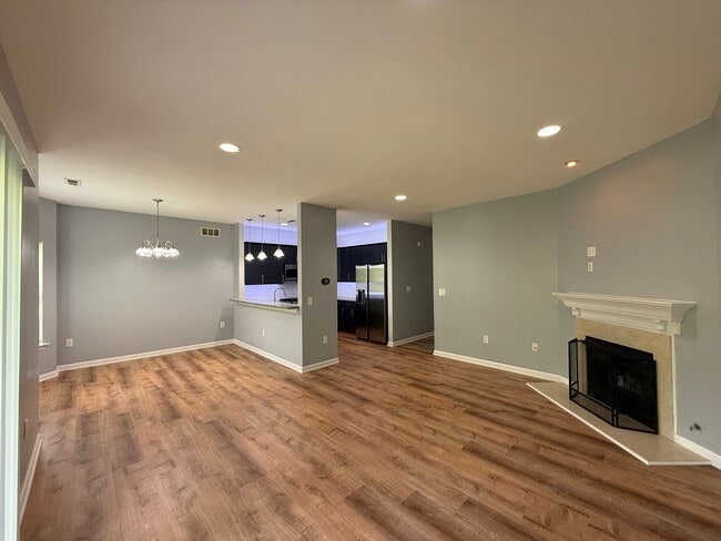 Photo - 77 Pinehurst Dr Townhome