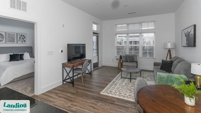 Building Photo - 1900 Olevia St Rental