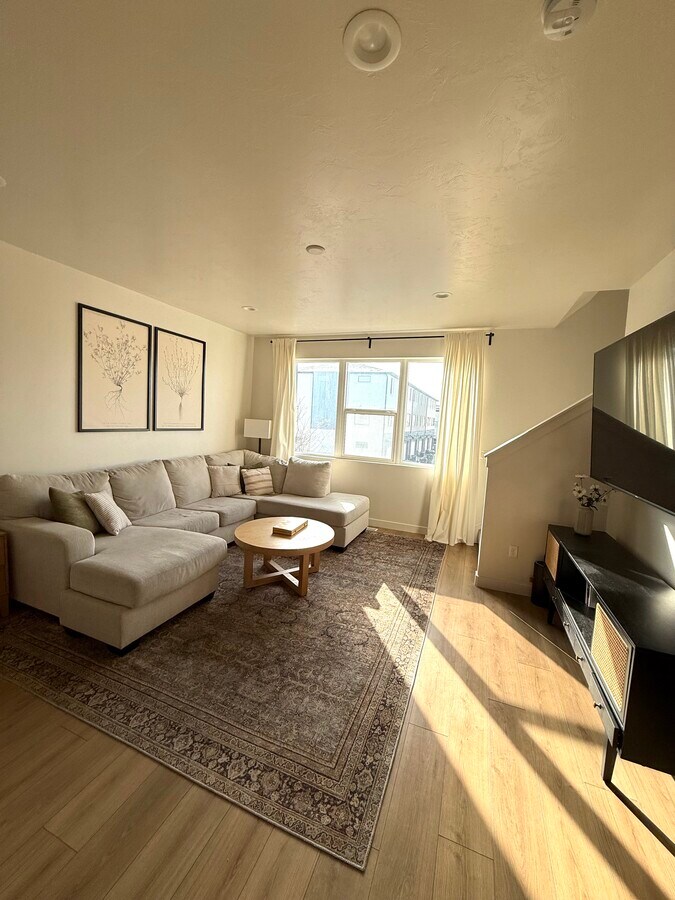 Photo - 736 W Bronze Leaf Rd