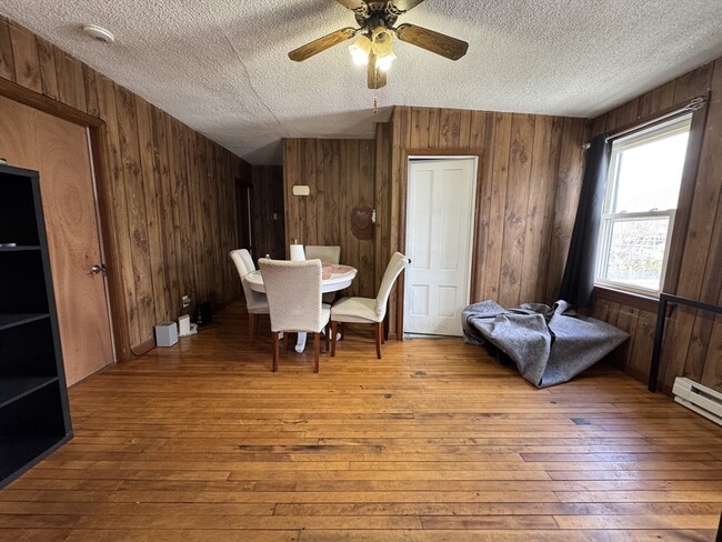 Photo - 631 Walnut St Unit 3