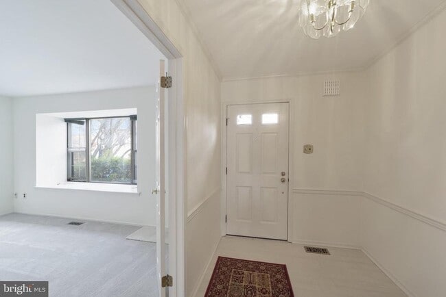 Photo - 10 Liberte Ln