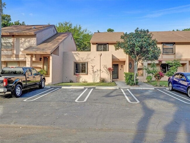 6 Chestnut Cir