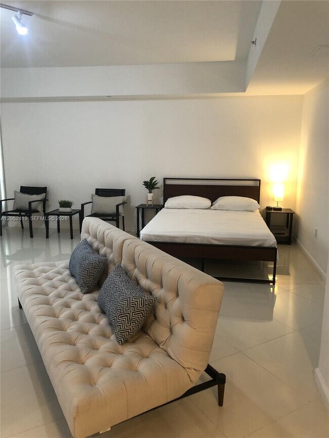 Photo - 475 Brickell Ave Unit 4008