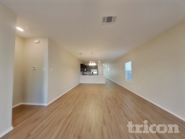 Photo - 149 Mica Trl