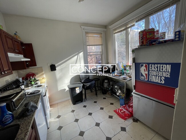 Photo - 16 Euston St Unidad 2DW Rental