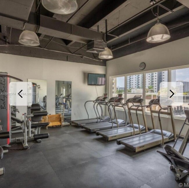 Photo - 2751 S Ocean Dr
