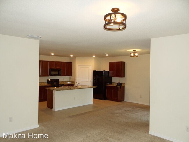 Photo - 4 br, 2 bath House - 11844 Myrtle Rock Drive