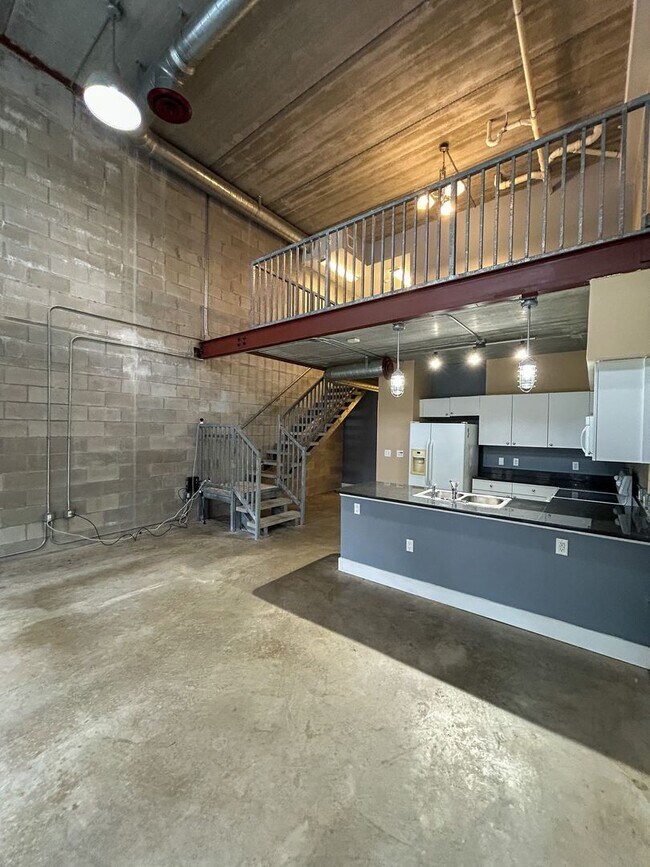 Photo - Lofts Oasis #109