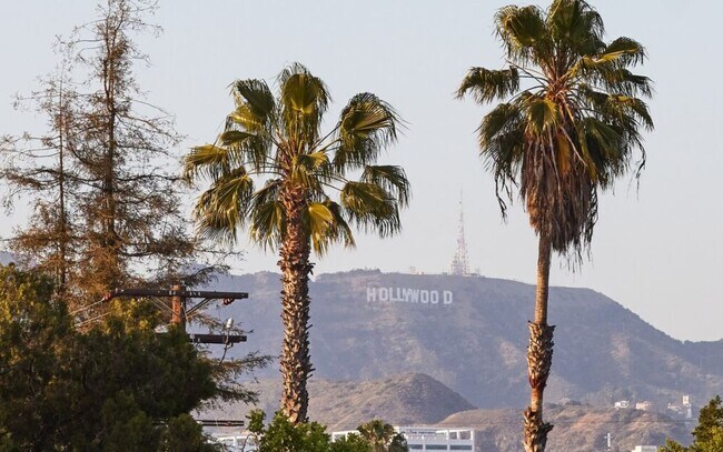 Photo - 839 Gardner LLC