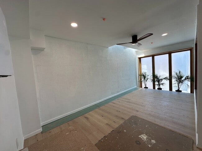 Photo - 132 Dwight St Unit 1