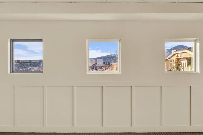 Photo - Top Floor Crestview Condo