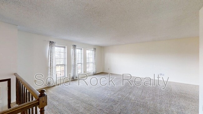 Photo - 2265 Montebello Dr W House