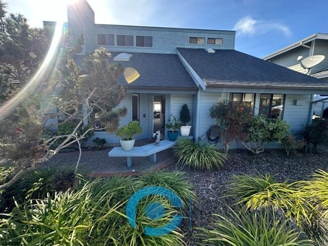 Photo - 2620 Deerpark Dr