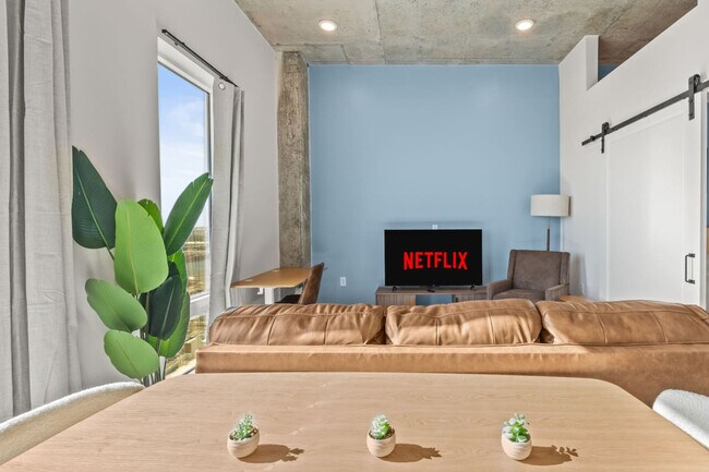 Photo - 605 N 12th St Unidad ID1313963P