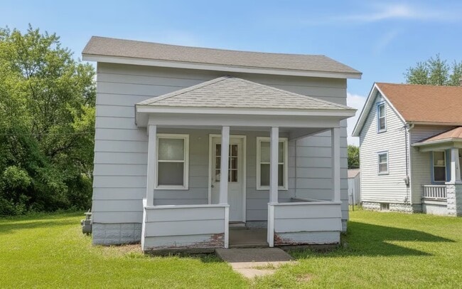 Building Photo - 601 N Winnebago Ave