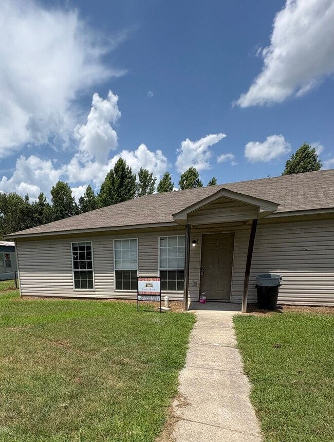 Building Photo - 1-1-5 Oddie Ln Unit Apt. 1