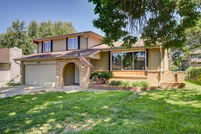 Front2 - 11680 Meredith Ave