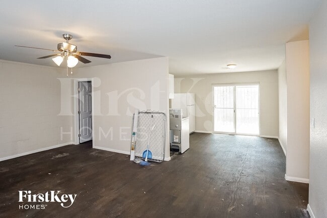 Photo - 2128 Carver Ave