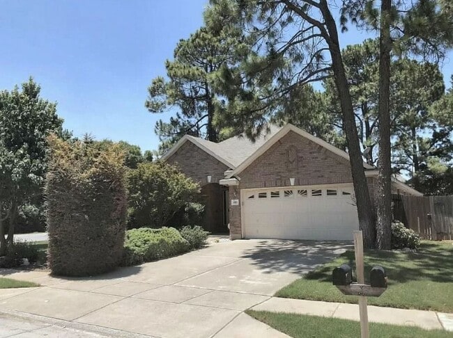 Photo - 560 Cross Ridge Cir