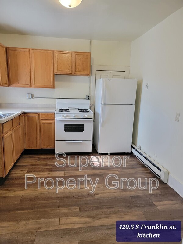 Building Photo - 420 1/2 Franklin St Rental