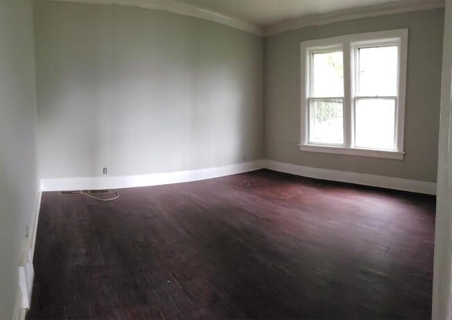 Photo - 285 Auburn Ave Condo Unit 4 (Upper Back)