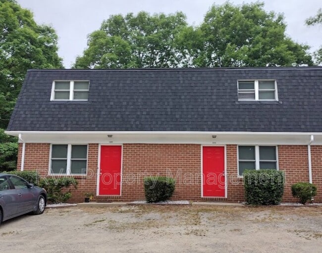 Building Photo - 5300 Jovern Dr Unit 5300