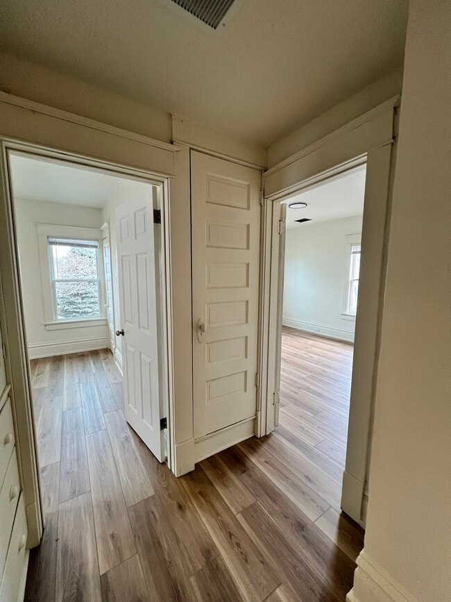 Photo - 835 Waugoo Ave Unit 835 A Waugoo St