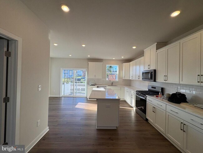 Photo - 26 Anderson Dr