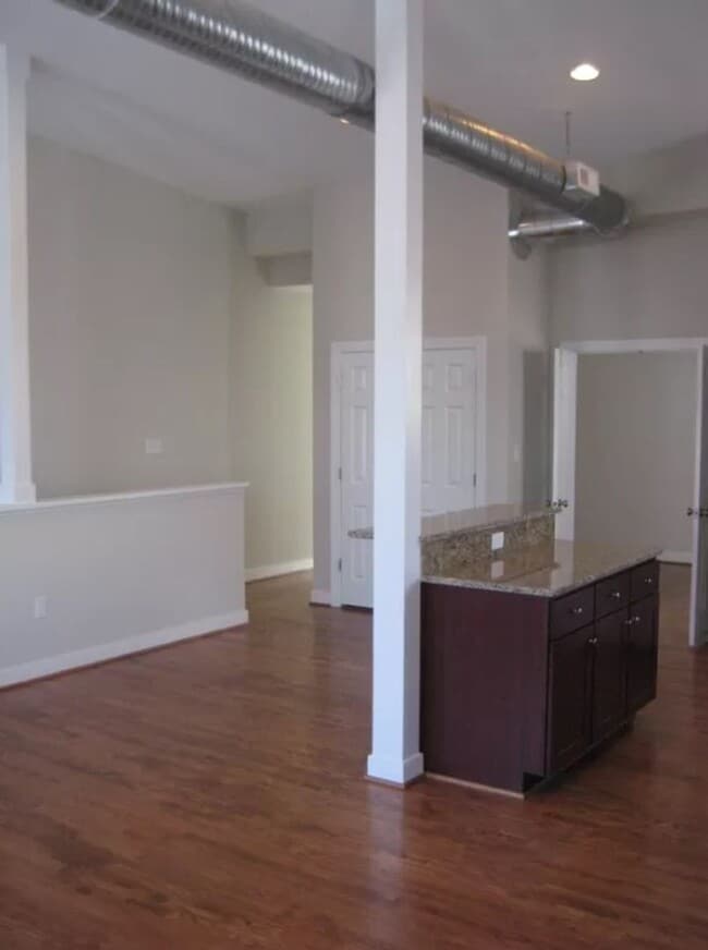 Photo - 1517 W Cary St Unidad Apt B