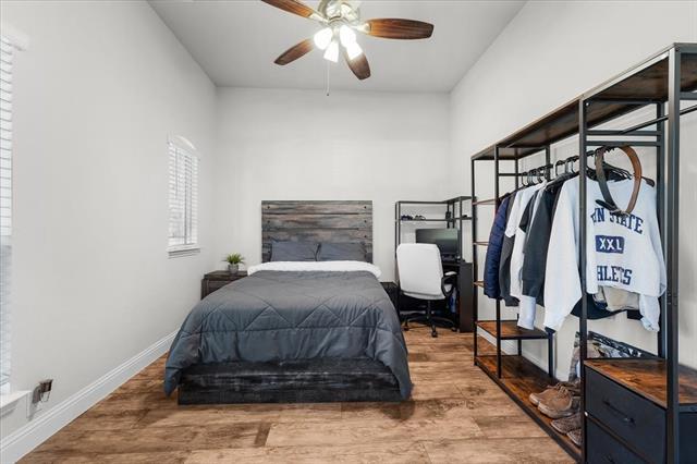 Photo - 2740 Lisa Maria St