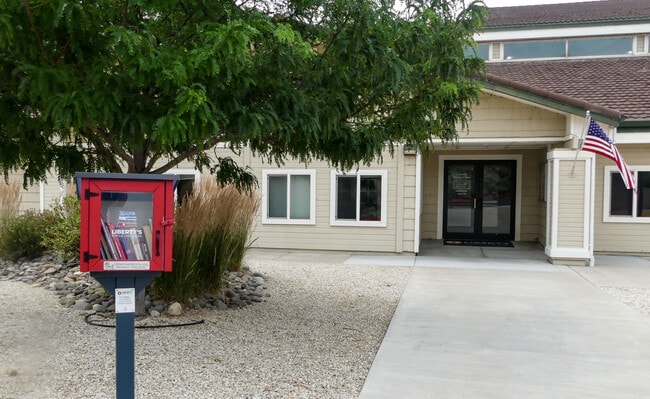 Building Photo - Coleville