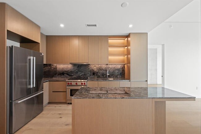 Photo - 610 Davis St Unit 3303