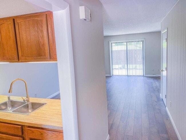 Photo - 746 M.L.K. Jr Blvd